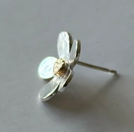Large Daisy Studs