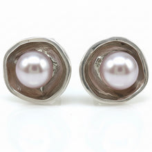 Reflections Axiom Studs
