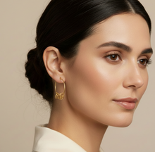 Infinity Fine Squiggly Hoops in Gold