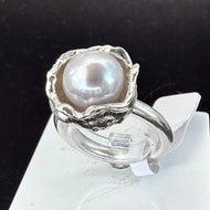 Grey Pearl Waterdrop Ring